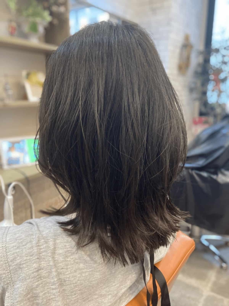 髪の毛の毛先がはねるだって そいつは が原因かもな 和泉市美容室 ヘアカット研究家美容師 斉木