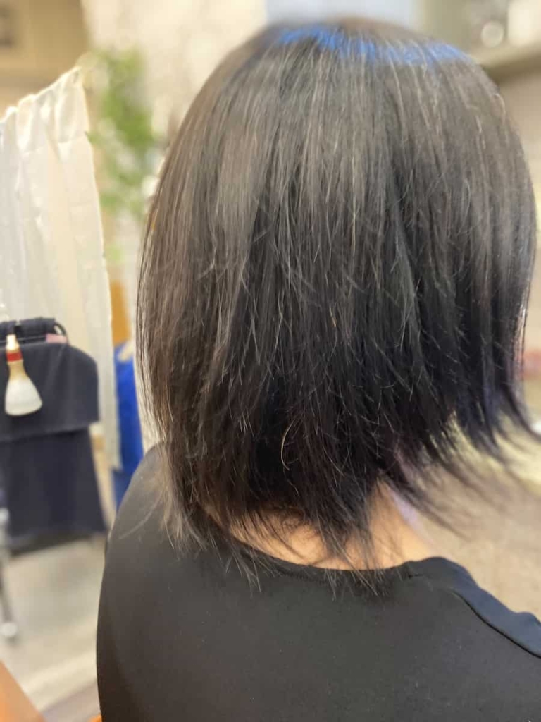 切りっぱなしボブの失敗例 セットありきの髪型 和泉市美容室 ヘアカット研究家美容師 斉木